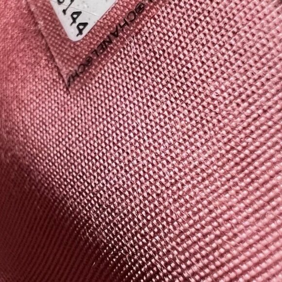 CHANEL 19 Zip Around Wallet in Blush Apricot Pink Matelasse Lambskin Authentic - Picture 7 of 9